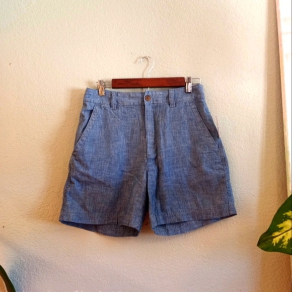 GAP Pants - Gap Preppy Cotton Girlfriend Khaki Shorts in Nautical Indigo Chambray